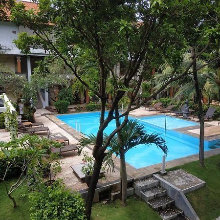 Melasti Kuta Bungalows & Spa Buitenkant foto