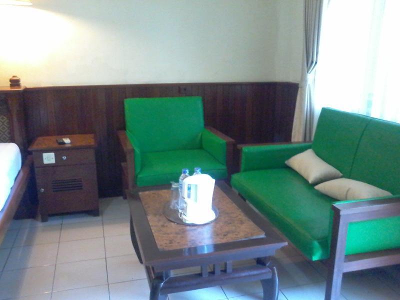 Melasti Kuta Bungalows & Spa Buitenkant foto